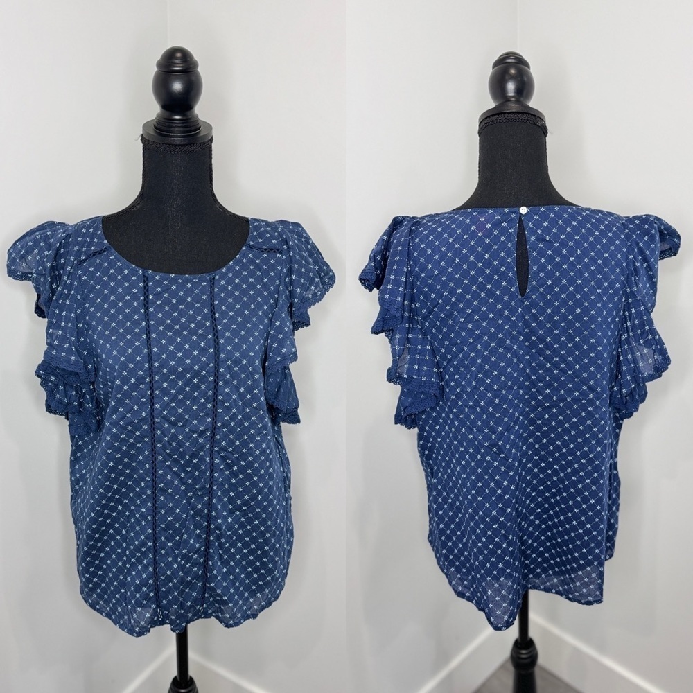 Vince Camuto Flutter Sleeves Blue Blouse (M)